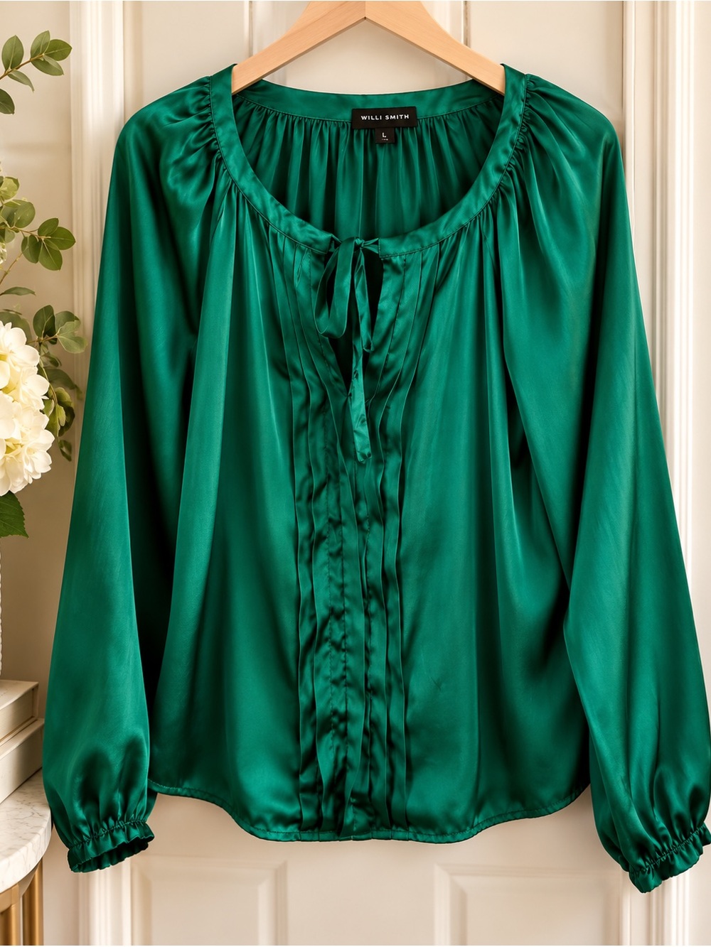 Satin emerald green blouse,size L, Designer:Willi Smith.Smoke free home.